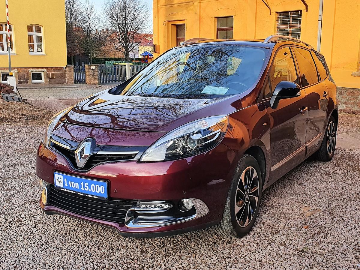 Renault Grand Scenic Energy TCe 130 S&S Bose Edition