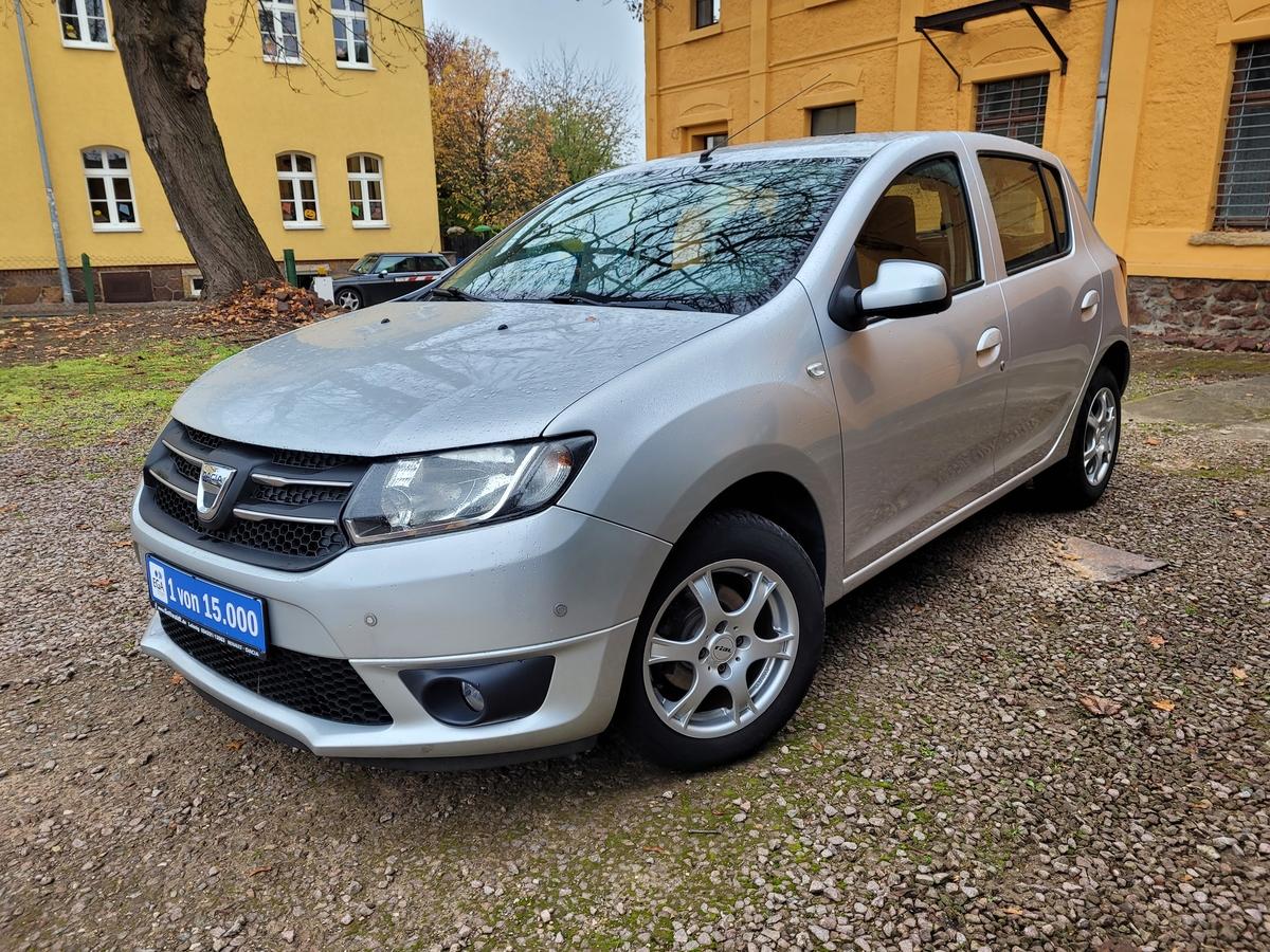 Dacia Sandero 1.2 16V 75 Laureate