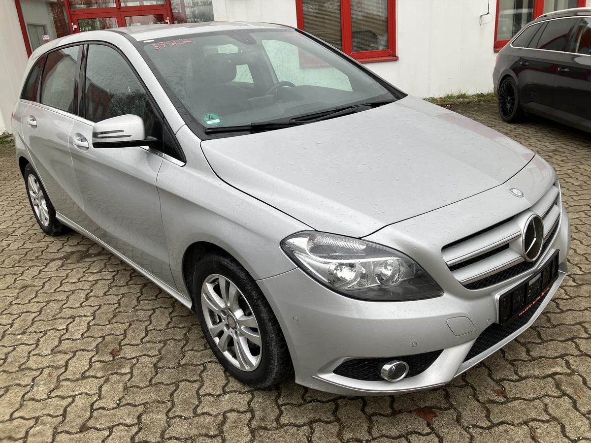 Mercedes-Benz B 180 BlueEFFICIENCY AUTOMATIK navi