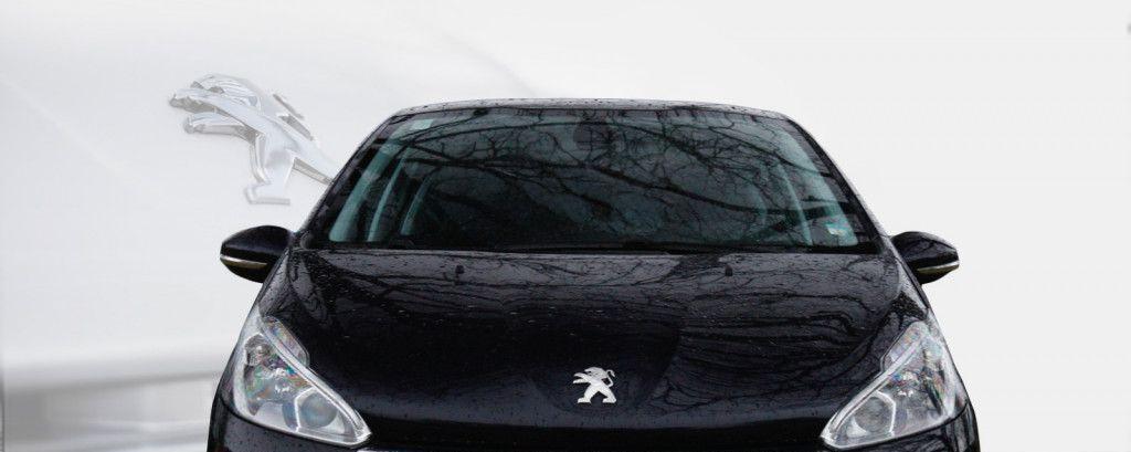 PEUGEOT 208 Active